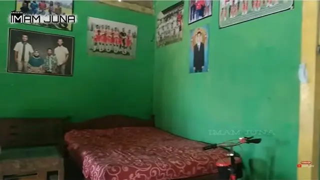 6 Penampakan Sederhana Rumah Pratama Arhan di Blora Sebelum Renovasi, Berdinding Kayu