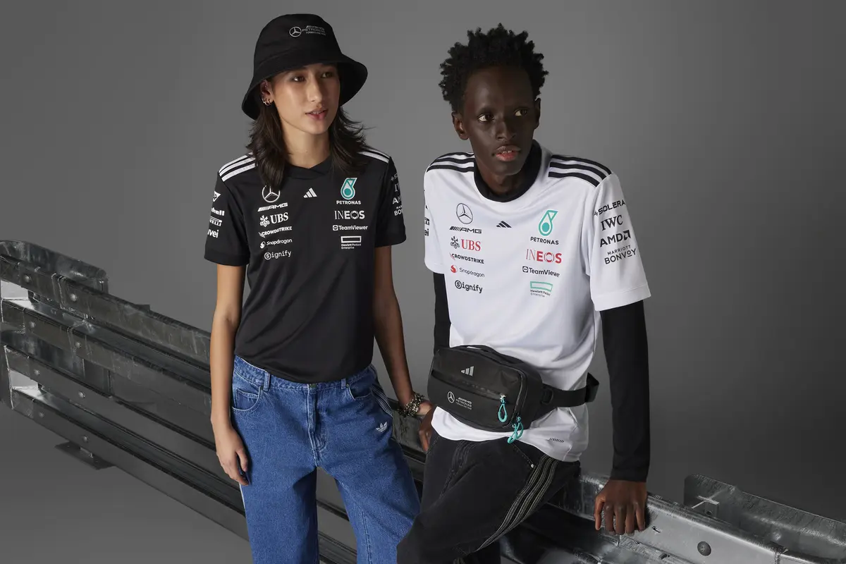 Dukung Atlet, Adidas x Mercedes-AMG Petronas F1 Pamerkan Apparel yang Maskulin di Jakarta
