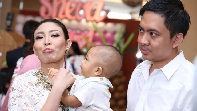 [Bintang] Ayu Dewi