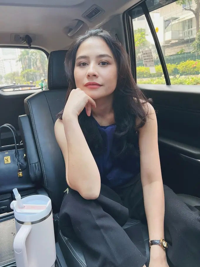 Prilly Latuconsina potong rambut (Instagram/prillylatuconsina96)