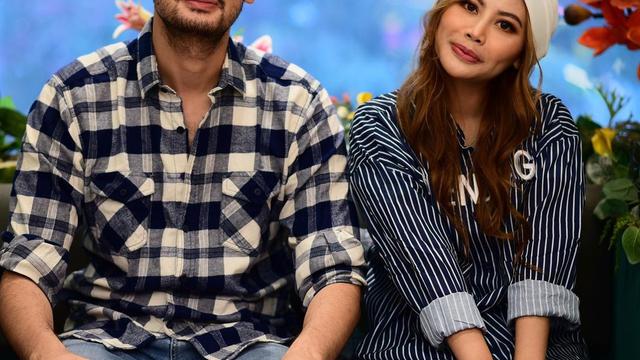 Sempat Akting Bareng, Ini 6 Potret Kevin Hillers 'Ikatan Cinta' dan dr. Siska Dikabarkan Pacaran