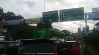 Saat Malam Tahun Baru, Jalur Puncak Ditutup 12 Jam