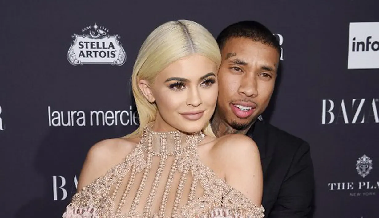 “Pada dasarnya Kylie bosan dengan hubungannya, dia tak merasa ada kemajuan dan selama 18 bulan lebih Tyga tak juga menyematkan cincin di jarinya,” tambah sumber. (AFP/DIMITRIOS KAMBOURIS / GETTY IMAGES NORTH AMERICA)
