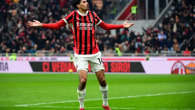 Selebrasi pemain AC Milan saat menang atas Parma di Liga Italia 2024/2025
