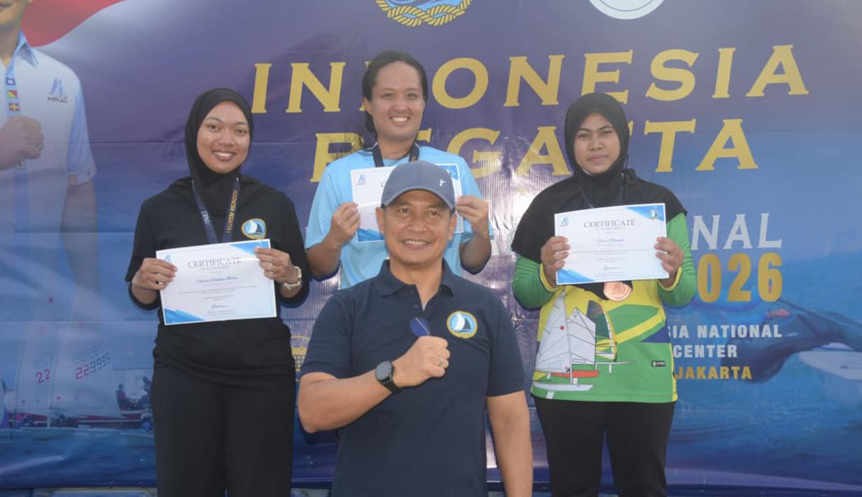 Sebanyak 65 atlet ambil bagian dalam kompetisi tersebut. Mereka berasal dari berbagai Pengprov, Pengcab, dan klub layar di Indonesia. (Dok. Dispen AL)