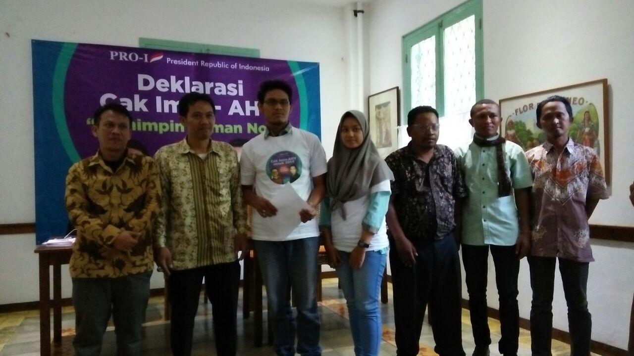 Dukung Cak Imin dan AHY