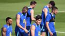 Pemain Timnas Inggris sudah memulai persiapan dengan menggelar sesi latihan dan beradaptasi dengan cuaca di Qatar untuk laga perdana melawan Iran pada Senin (21/11/2022). (AFP/Paul Ellis)