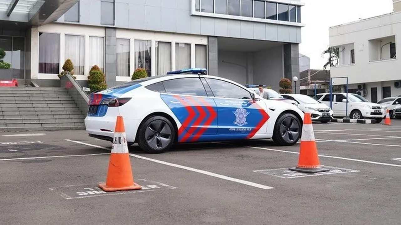 Tesla
