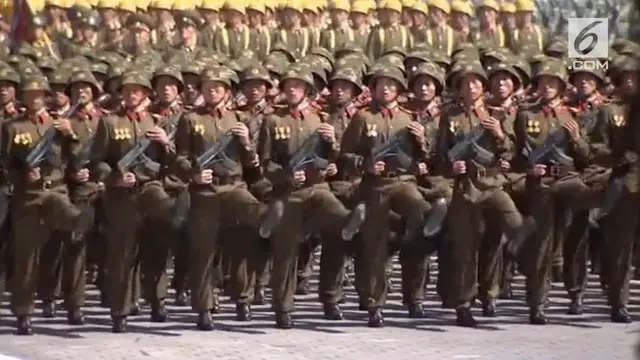 Korea Utara merayakan hari ulangtahun yang ke-70. Dalam perayaannya, parade militer dipamerkan di lapangan negara Kim Jong-un tersebut.