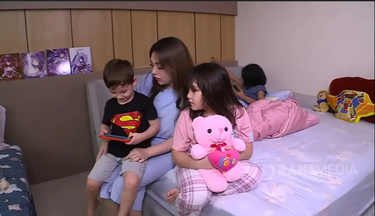 Rumah Celine Evangelista (Youtube/TRANS TV Official)