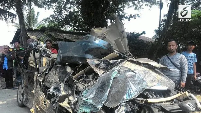 Usai Berlibur di Rumah Nenek, 2 Bocah Tewas Ditabrak Truk Mundur