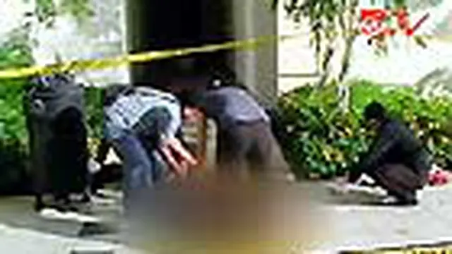 Seorang wanita ditemukan tewas mengenaskan di halaman sebuah apartemen di Jakarta Utara. 