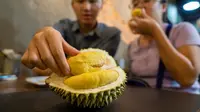 Durian. (NICHOLAS YEO / AFP/Asnida Riani)