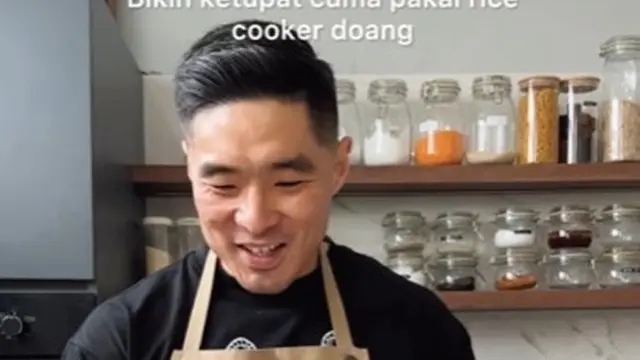 Cara Masak Lontong yang Padat dan Kenyal Pakai Rice Cooker