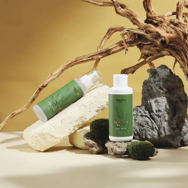 Facial wash dan toner, credit: Votre Peau