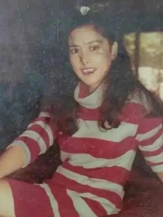 <p>Dalam dunia akting, Lydia mengawali dari film Remaja-Remaja tahun 1979. Setelah itu masih ditahun yang sama terlibat dalam film Anak-Anak Buangan, Mencari Cinta, Wanita Segala Zaman, Pelajaran Cinta, Rojali dan Zuleha, dan terakhir Remaja Idaman. [Instagram/@lydiakandou_]</p>