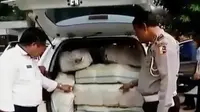 Ganja seberat 261 kilogram diamankan petugas Korlantas di Tol Serang. 