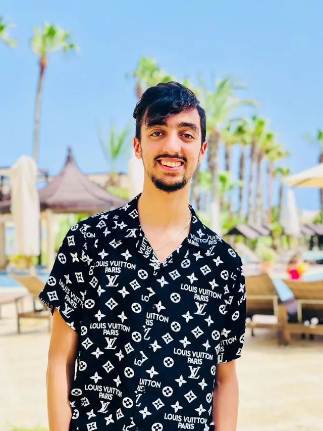 6 Potret Med Khalil Jendoubi Atlet Taekwondo Olimpiade yang Mirip Bruno Fernandes