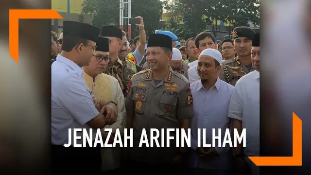 Sejumlah pejabat jemput kedatangan jenazah Arifin Ilham di Bandara Halim Perdanakusuma, Jakarta. Tampak yang hadir Gubernur DKI Jakarta, Kapolri dan Ketua MPR.