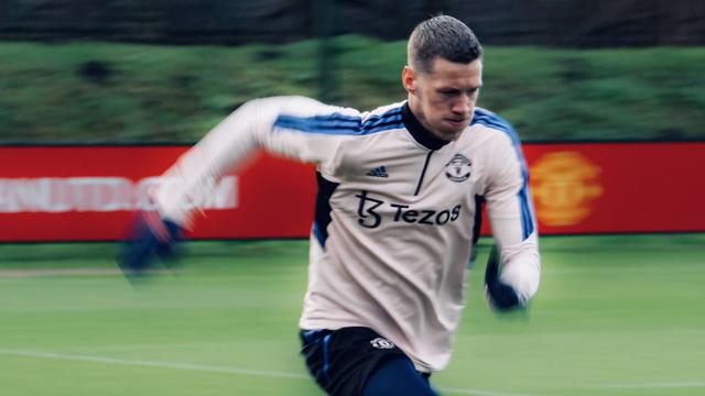 Foto: Wout Weghorst Jalani Latihan Perdana Bareng MU, Siap-siap Debut di Kandang Crystal Palace