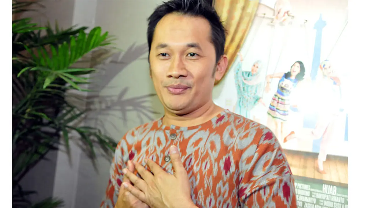 Ayat Ayat Adinda &amp; Mencari Hilal, 2 Film Terbaru Hanung Bramantyo