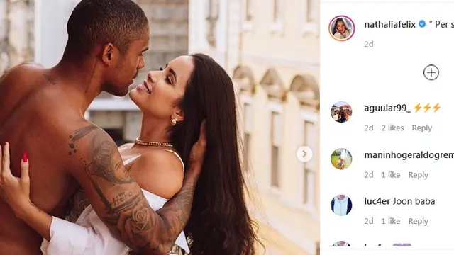 Douglas Costa dan Nathalia Felix
