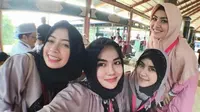 Kartika Putri kenakan hijab. (Instagram)