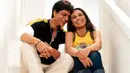 Rani Mukerji merupakan salah artis Bollywood yang kerap beradu akting dengan Shahrukh Khan. Walaupun sering berperan sebagai wanita kedua, akan tetapi Rani dan Shahrukh Khan punya chemistry yang kuat. (Foto: pinkvilla.com)