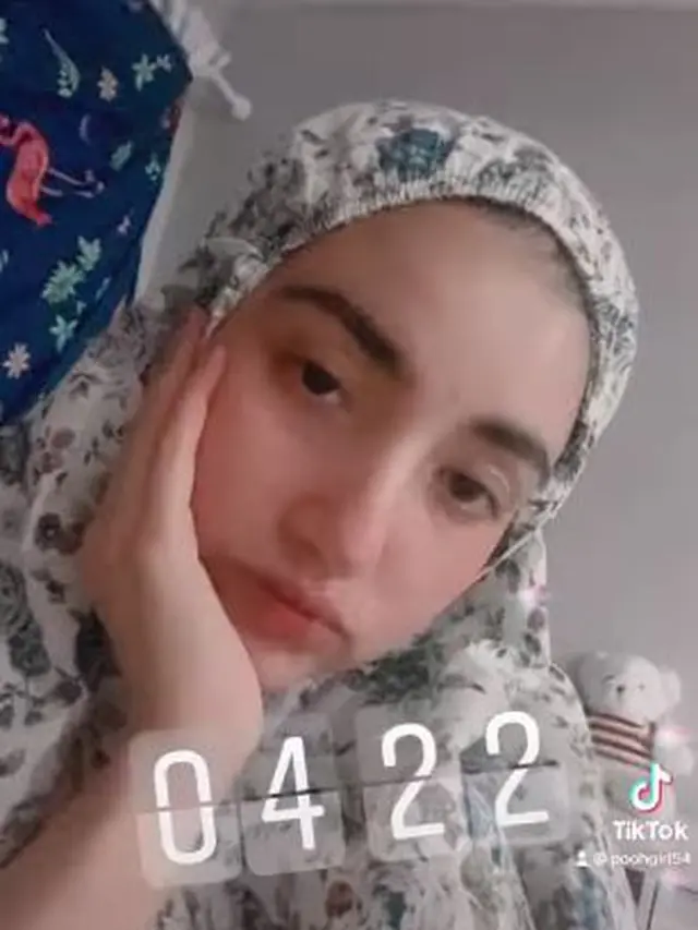 Tsania Marwa lulus sidang tesis (Instagram/tsaniamarwa54)