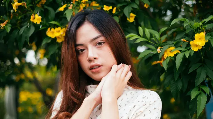 perempuan sedih