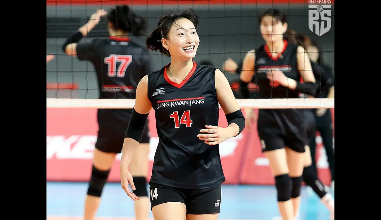 Kim Chae-na yang berusia 27 tahun dan berposisi sebagai setter ini telah membela Daejeon Jungkwanjang Red Sparks sejak musim 2021/2022. Ia didatangkan Red Sparks dari sesama klub Liga Bola Voli Korea Selatan, Daegu City. (Instagram@red_sparks)