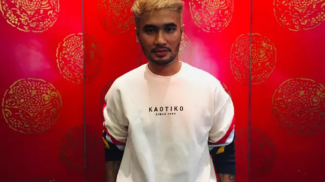 JFlow belajar peduli pada orang lain. (Foto: Wayan Diananto)