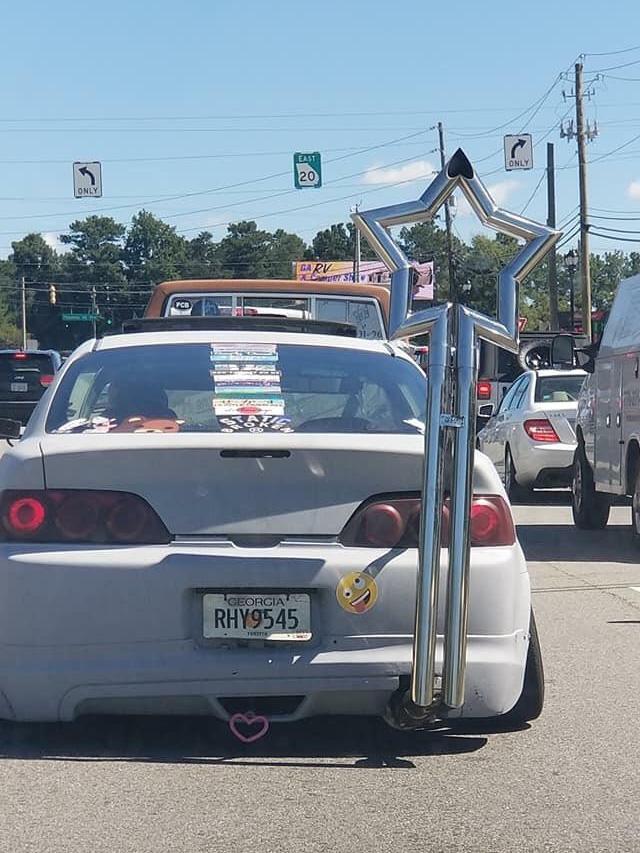 6 Potret Modifikasi Knalpot Mobil Ini Anti-mainstream, Ada yang Dari Kotak Surat