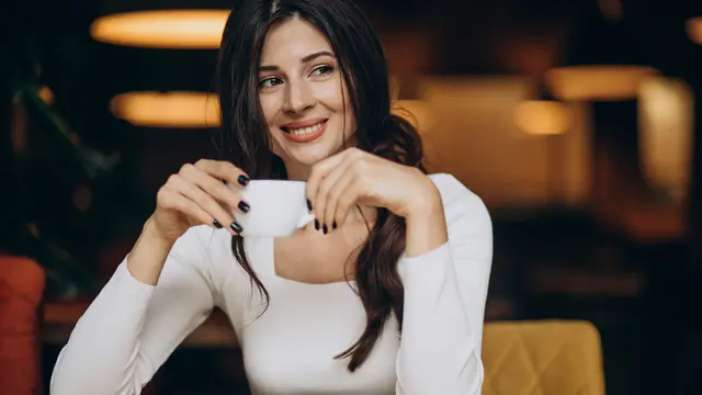 wanita oktober kalimat berkarisma