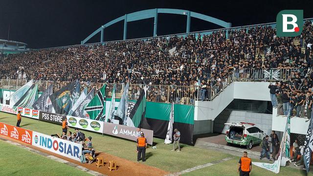 FOTO Suporter Fanatik PSS Sleman
