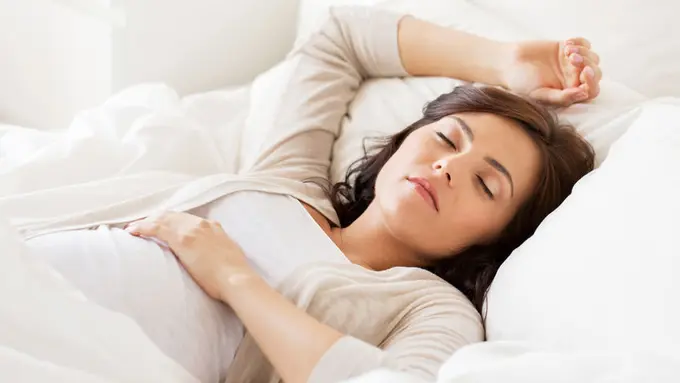 Bolehkah Ibu Hamil Tidur Terlentang?