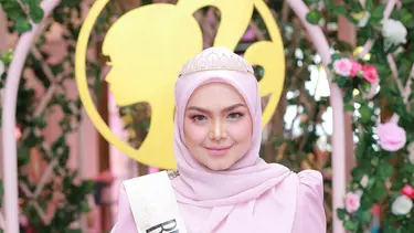 7 Potret Pesta Ulang Tahun Siti Nurhaliza Ke-43, Tampil Menawan dengan Tema Barbie