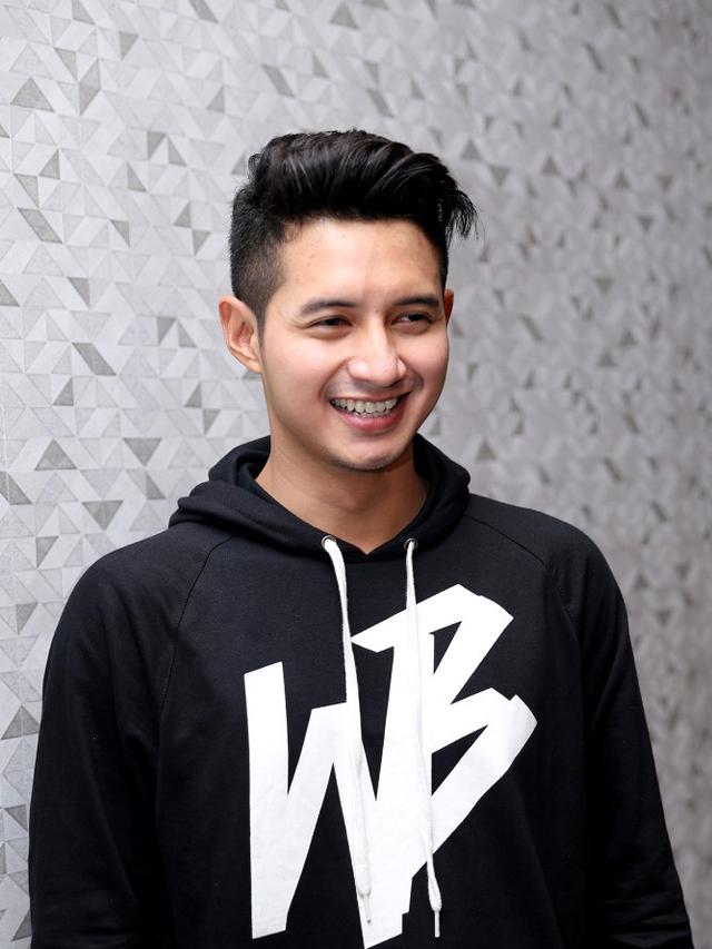 Fokus Kuliah S2, Chand Kelvin Tak Lupa Cari Jodoh 