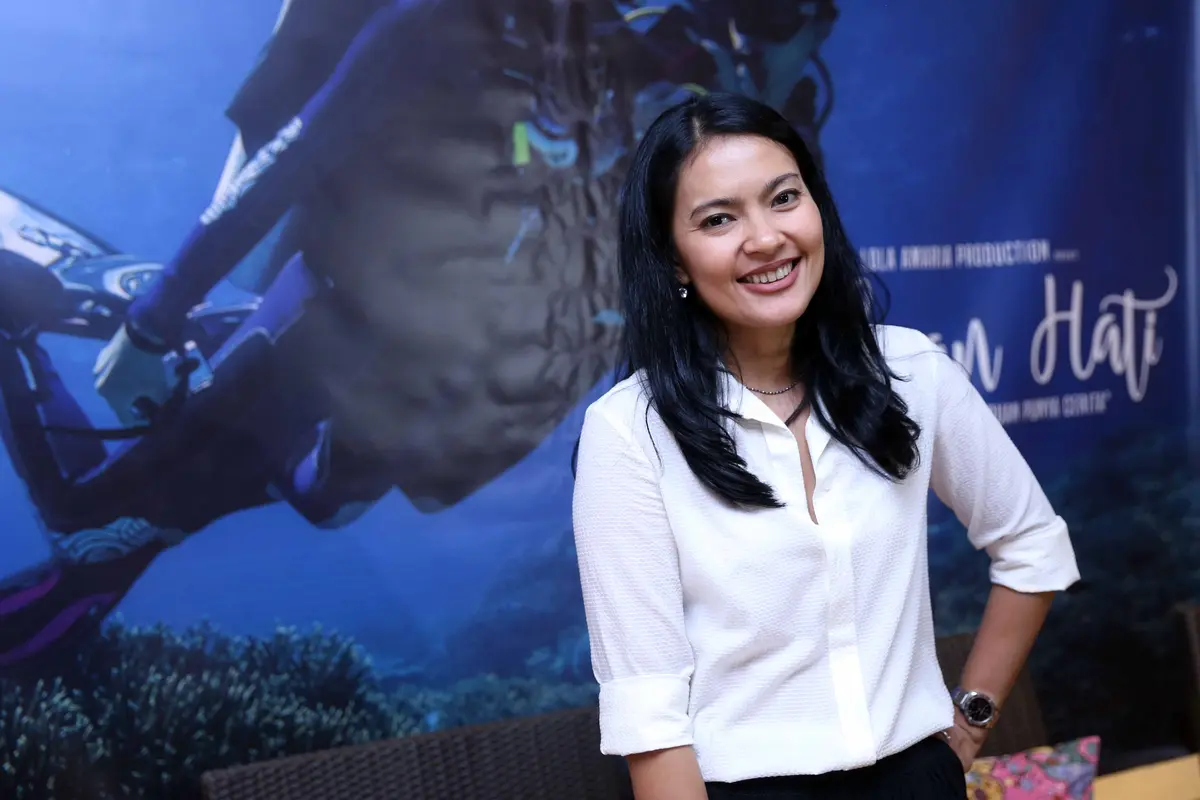 [Bintang] Lola Amaria