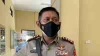 Kepala Bidang Hubungan Masyarakat Polda Jatim Kombes Gatot Repli Handoko. (Dian Kurniawan/Liputan6.com)