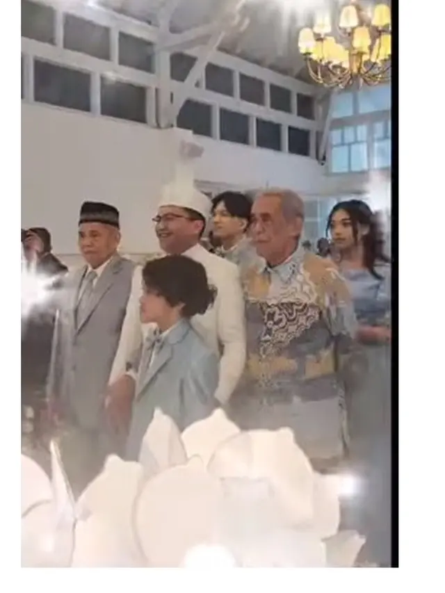 7 Momen Pernikahan Sahrul Gunawan dan Dine Mutiara, Bari Mahar 1 Karat Berlian dan 100 Gram Emas