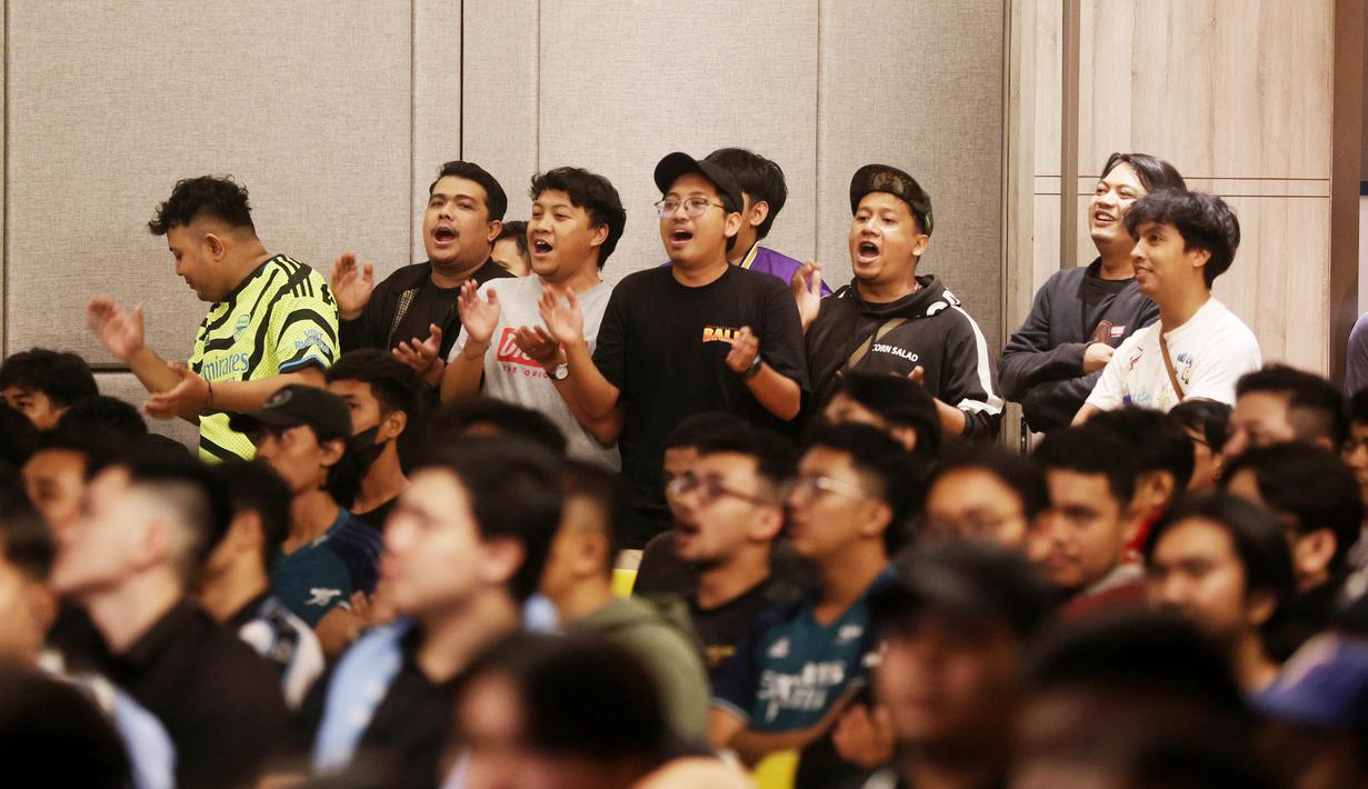 <p>Suasana acara Roaring night Manchester City vs Arsenal di Ibis Style Jakarta, Tanah Abang, Minggu (31/3/2024). (Bola.com/M Iqbal Ichsan)</p>