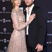 Alex Pettyfer dan Marloes Horst (AFP/Bintang.com)