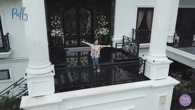 Rumah Prilly Latuconsina