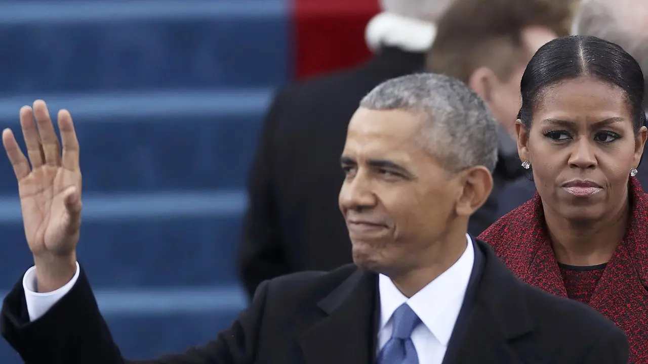 Wajah masam Michelle Obama saat pelantikan Donald Trump