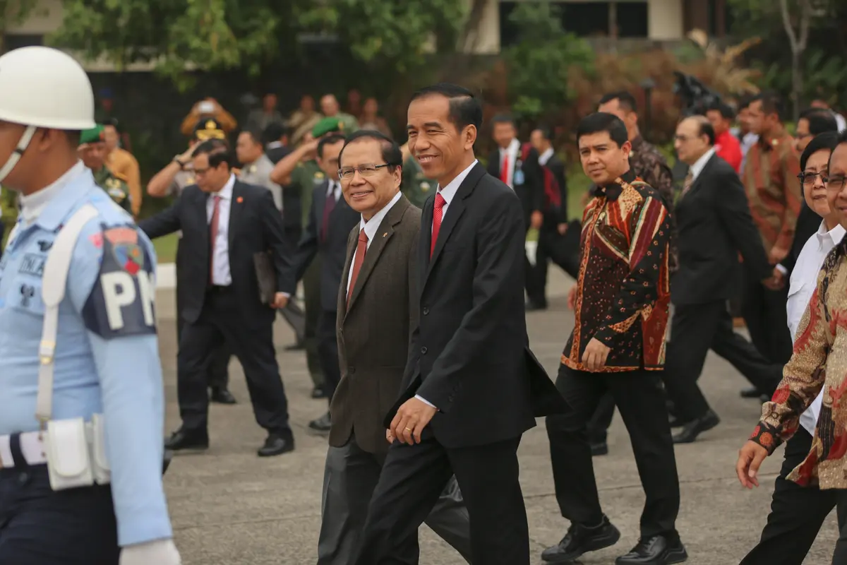Ke Timur Tengah, Jokowi Ajak 3 Raja Bisnis Senjata