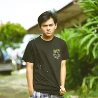 Rey Bong pemeran Joko dalam Dari Jendela SMP. (Foto: Instagram @rey_bong26)