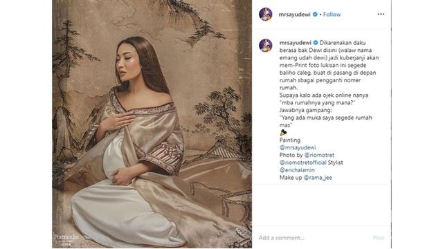 5 Gaya Ayu Dewi Saat Maternity Shoot, Kece Abis