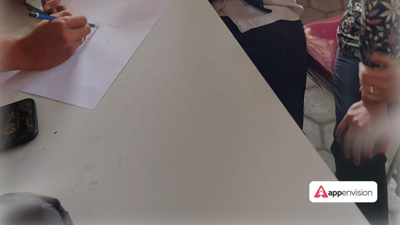 RT (20) saat diamankan oleh panitia dan tim Pam SDO Intelejen Kejati Lampung. Foto (Humas Kejati Lampung)