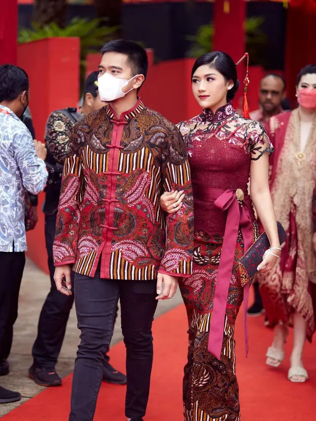 8 Gaya Bucin Kaesang dan Erina Gudono yang Selalu Kompak di Berbagai Kesempatan